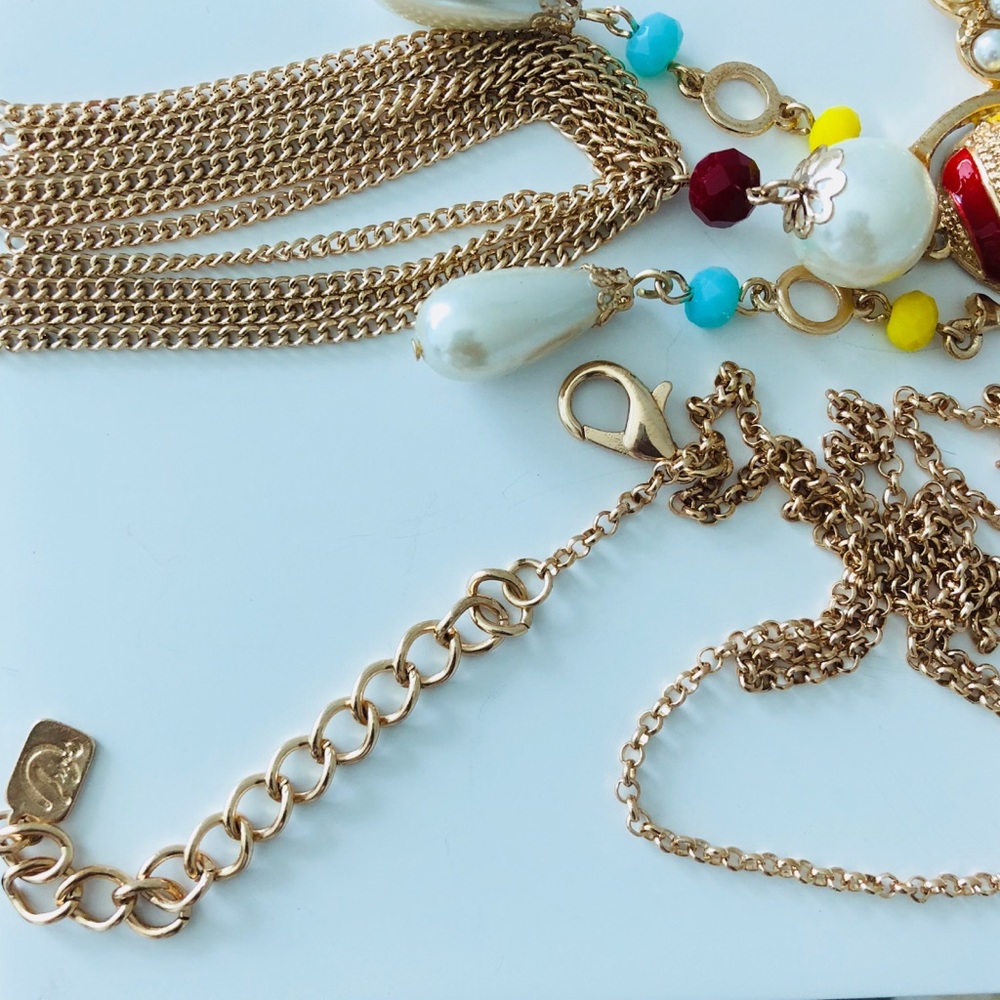 HONEY BEE GOLD TONE LONG CHAIN NECKLACE - Picture 5 of 5